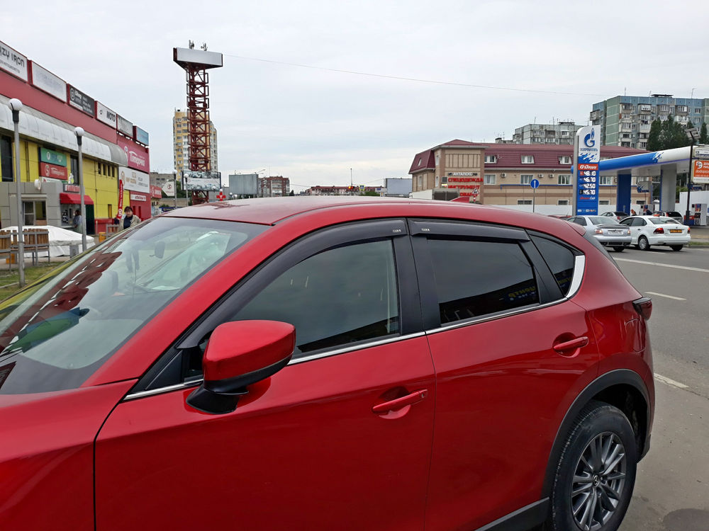 Ветровики на окна автомобиля штраф. Дефлекторы Мазда сх5. Mazda CX 5 2021 дефлекторы. Дефлекторы на Мазда СХ-5 2020. Ветровики Мазда СХ 5.
